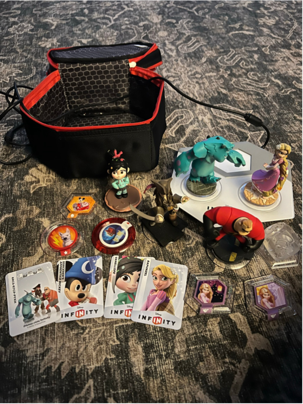 Disney Infinity Video Game Console Bundle with Figures and Carrying Case